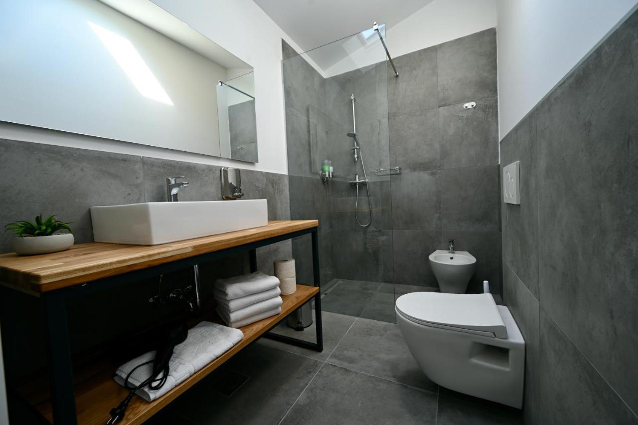 Apartments Porta Maggiore Koper Exterior photo
